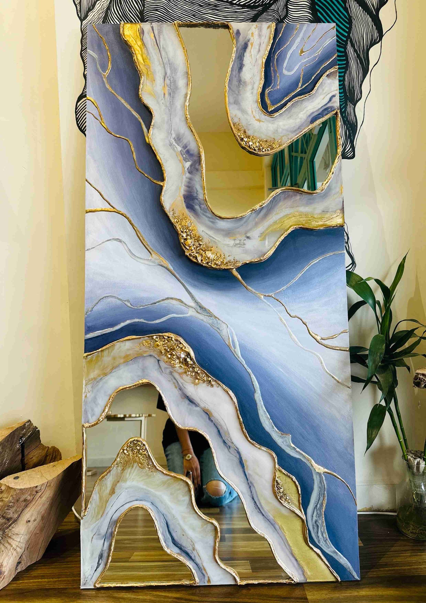 Elegant Oceanic Geode Resin Wall Art with Gold Detailing